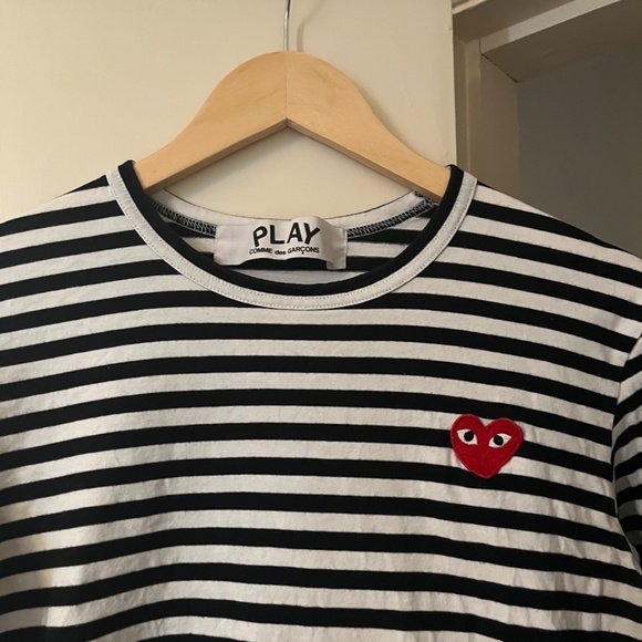 PLAY Commes des Garçons - Small - black/white strip long sleeve - Picture 2 of 3